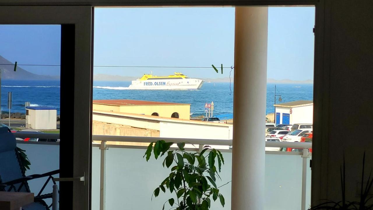 Amazing Ocean View Apartment Corralejo Kültér fotó